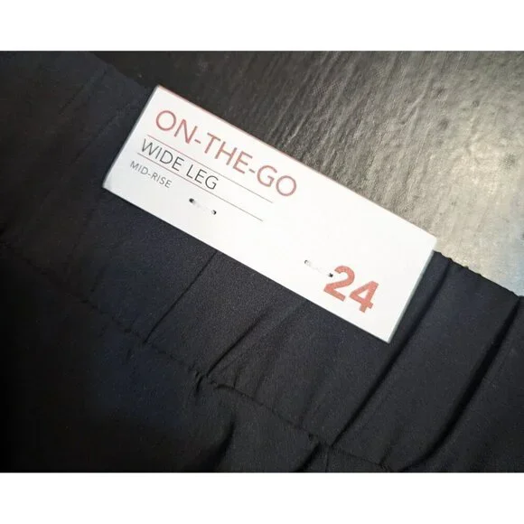 Lane Bryant Wide Leg On The Go Mid Rise Draped Trouser Pants Black Size … - Picture 9 of 12